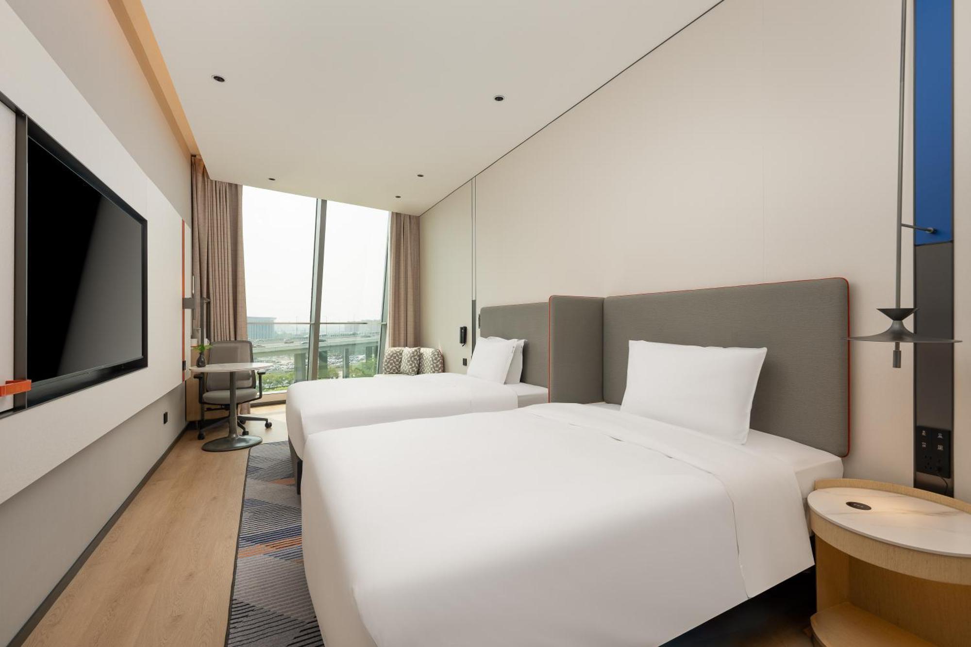 Hotel Express Hongqiao Cbd By Ihg Shanghai